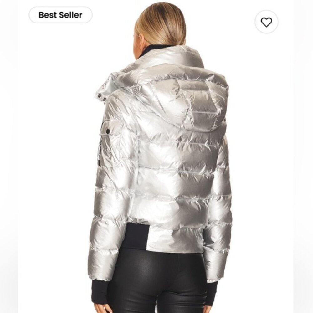 💥HOT ITEM!💥SAM. Bungalow Puffer Jacket in Glossy Metallic Silver - Picture 7 of 16